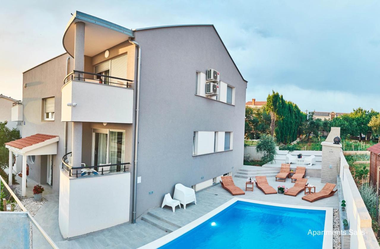 Salis Apartments Vrsi Exterior photo